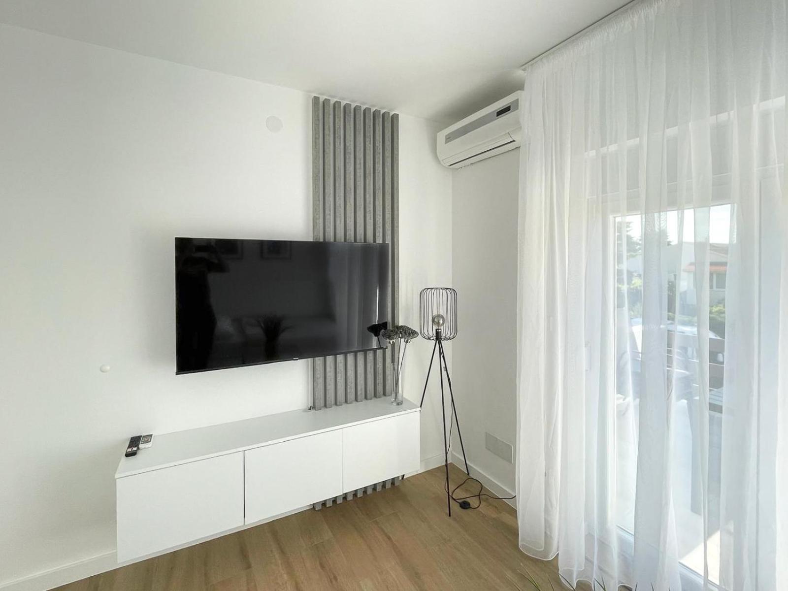Apartmani Tatjana Novalja Exterior foto