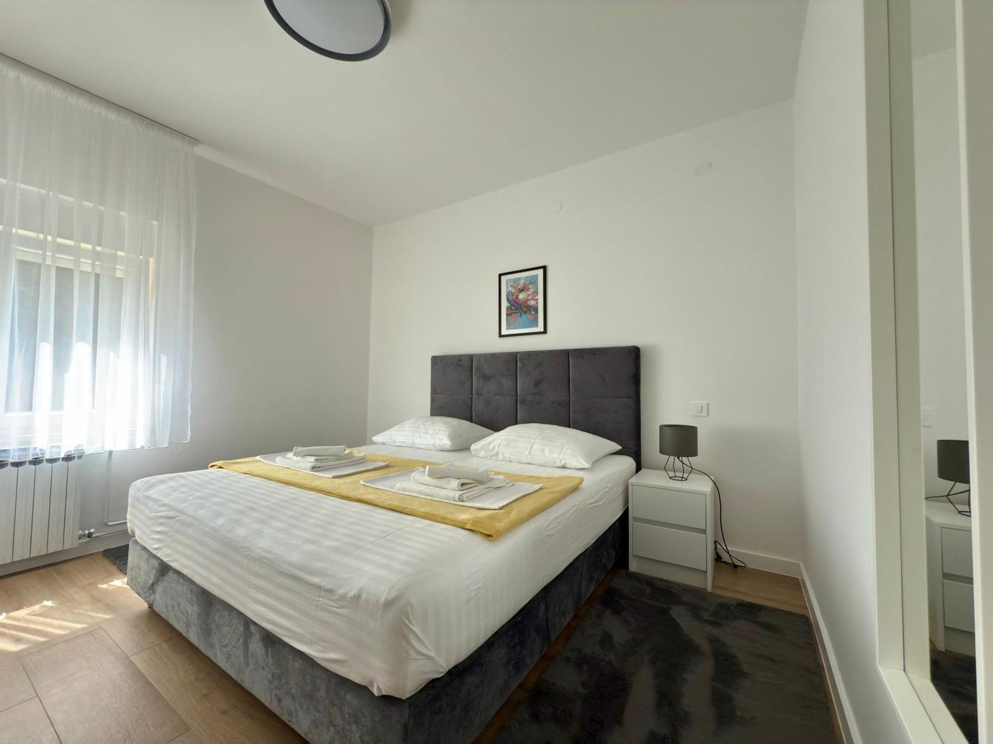 Apartmani Tatjana Novalja Exterior foto